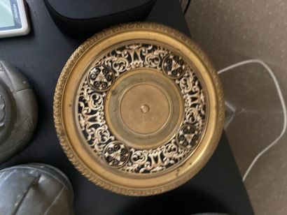 Attribuée à BARBEDIENNE
Aiguière en bronze...