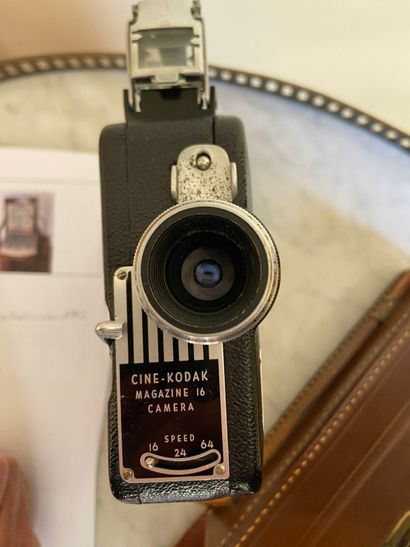 Caméra «Cine-Kodak Magazine 16 Camera» dans...