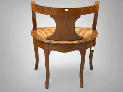 Fauteuil de bureau en placage de satiné et...