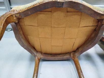 Deux fauteuils pouvant former paire, en bois...