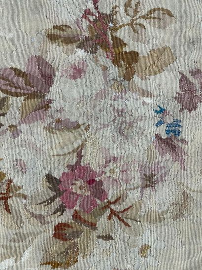 Tapis d'Aubusson, Époque Louis-Philippe.
Tapis...