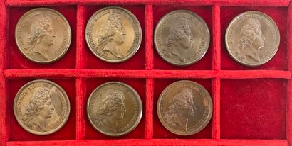 Reunion of seven medals including: 
1669...