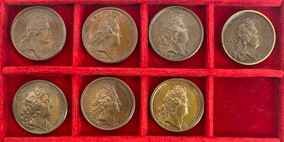 Reunion of seven medals including : 
1692...