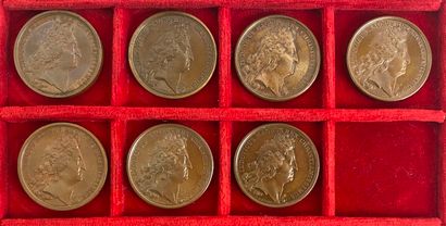 Reunion of seven medals including: 
1700...
