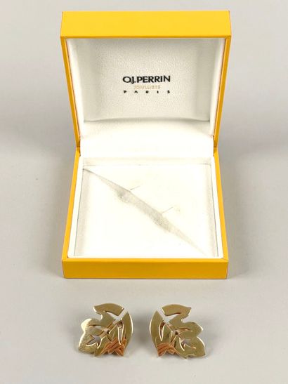 O.J. PERRIN.
Pair of ear clips in 18k (750...