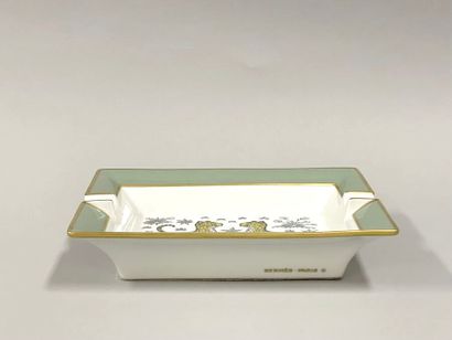 HERMÈS Paris
White porcelain ashtray with...