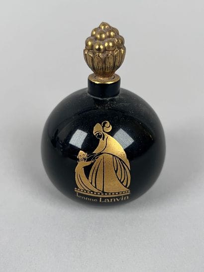 Jeanne LANVIN
Perfume bottle in black opaline...