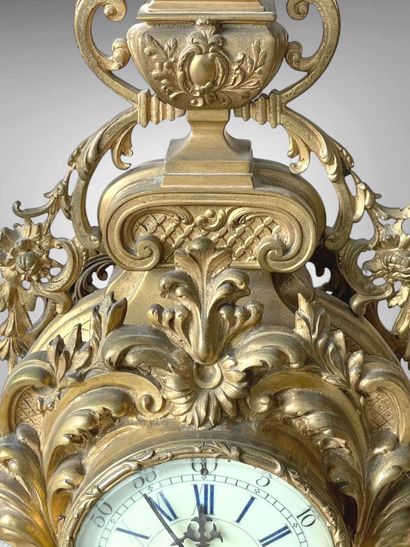 Garniture de cheminée en bronze et métal...