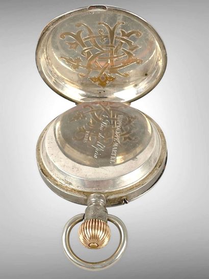 Montre de poche en argent 800 millièmes ornée...