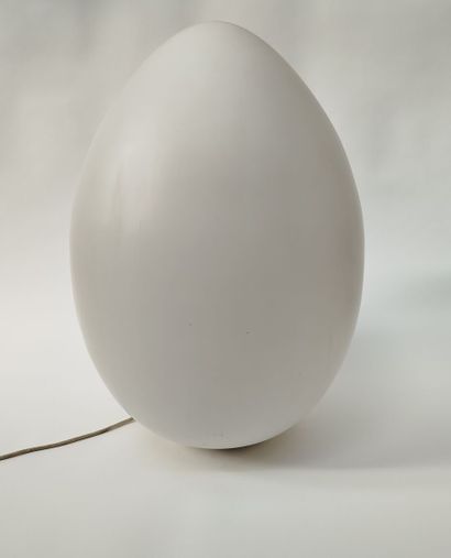 Dans le goût de Ben SWILDENS (né en 1938).
Lampe...