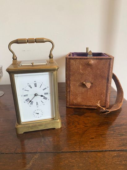 BREGUET.
Petite pendulette d'officier en...