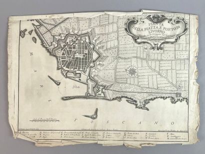 Réunion de vingt-deux gravures : 
Plans de...
