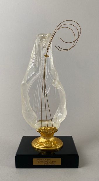 SALVADOR DALI POUR DAUM EDITEUR.
La Guitare.
Sculpture...