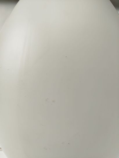 Dans le goût de Ben SWILDENS (né en 1938).
Lampe...