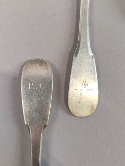 Partie de ménagère en argent modèle uniplat...