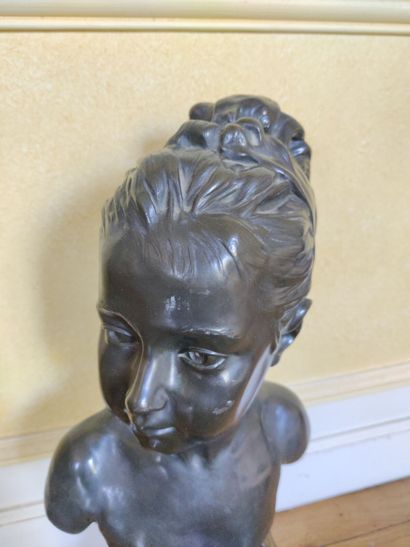 D'après HOUDON.
Melle Louise BROGNIART.
Buste...