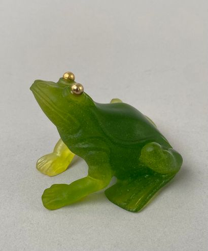 DAUM FRANCE.
Grenouille en pâte de verre,...