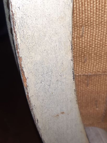 Paire de bergères en bois laqué blanc, la...
