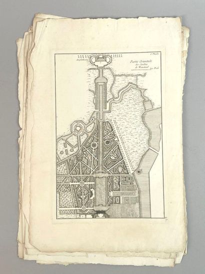Réunion de vingt-deux gravures : 
Plans de...