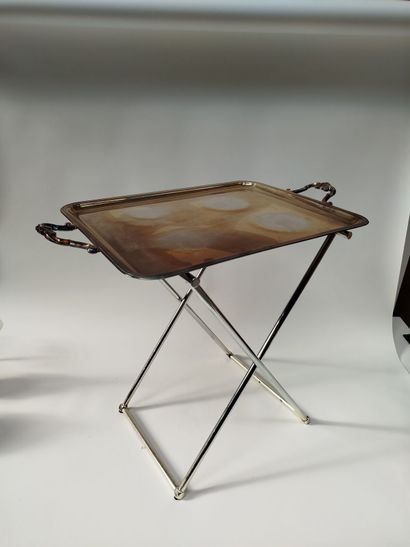 Table d'appoint en métal argenté comprenant...