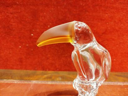 CRISTALLERIES ROYALES DE CHAMPAGNE.
Toucan.
Sujet...
