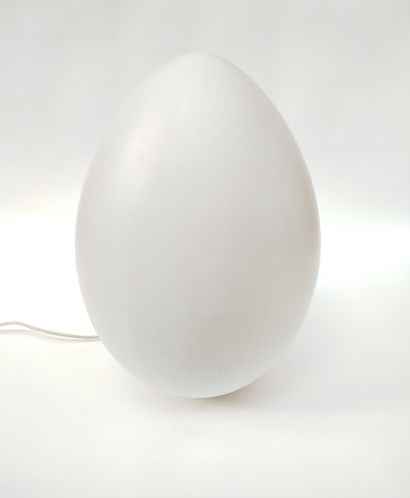 Dans le goût de Ben SWILDENS (né en 1938).
Lampe...