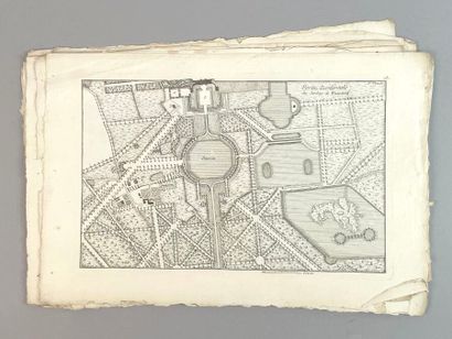 Réunion de vingt-deux gravures : 
Plans de...