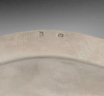 CHRISTOFLE.
Plat circulaire en métal argenté,...