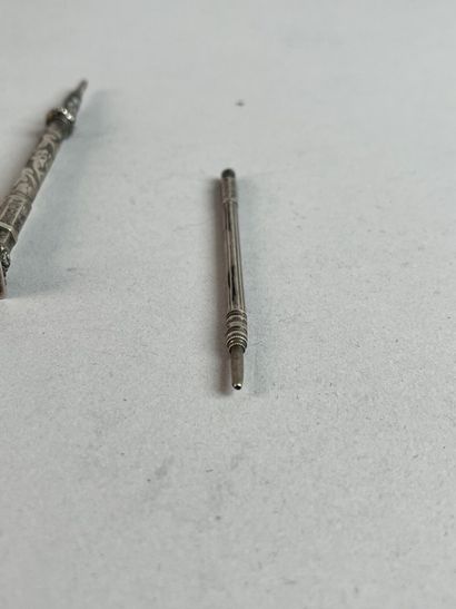 Lot en argent et argent fourré (925 et 800...