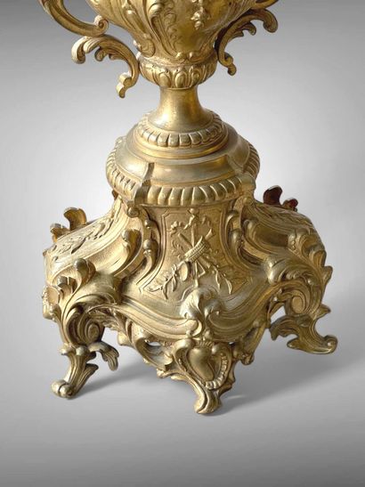 Garniture de cheminée en bronze et métal...