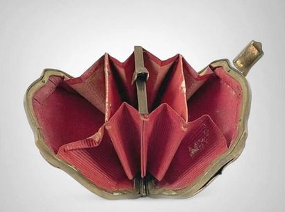 Souvenir purse from the Grand Tour, decorated...
