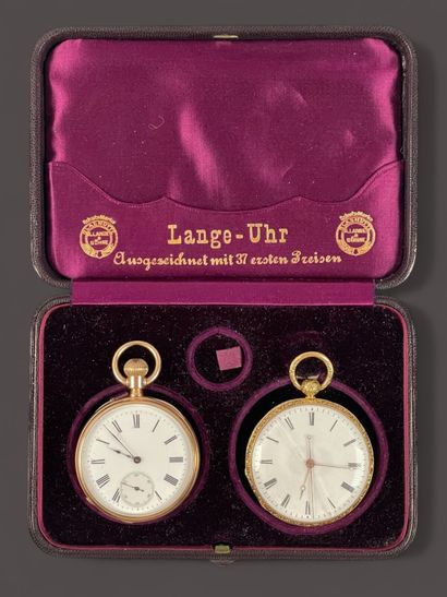 Two gousset watches, one in 18k (750 thousandths)...