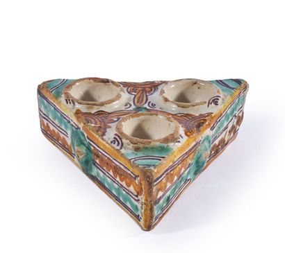 ESPAGNE, Talavera.
Présentoir triangulaire...