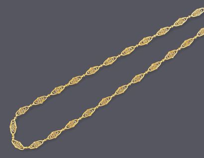 Sautoir in 18k (750 thousandths) filigree...