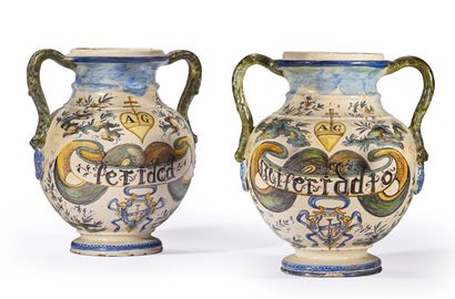 ITALIE, Naples.
Paire de vases de pharmacie...