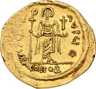 PHOCAS (602-610)
Solidus gold. Constantinople....