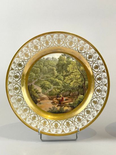 PARIS, Dihl et Guérhard.
Paire d'assiettes...