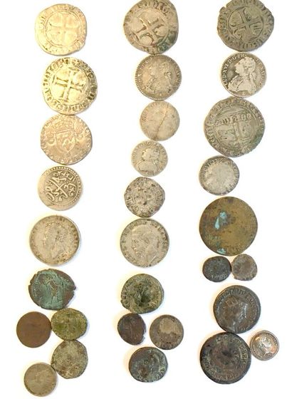 Set of thirty-one silver and bronze coins,...