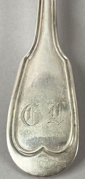 Douze grands couverts en argent (925 millièmes),...