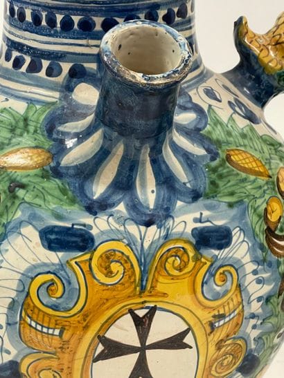 ITALIE, Montelupo.
Paire de grands vases,...