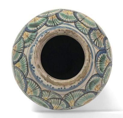 ITALIE, Sicile, Caltagirone.
Vase boule à...