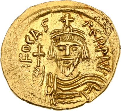 PHOCAS (602-610)
Solidus gold. Constantinople....