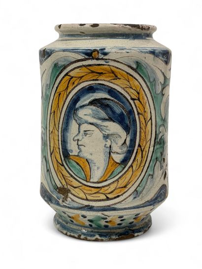 ITALIE, Sicile, Caltagirone.
Vase décoré...