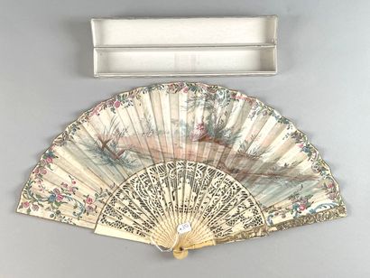 Le mouton couronné, France, circa 1750.
Fan,...