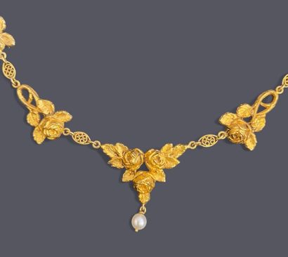 Necklace in 18k (750 thousandths) yellow...