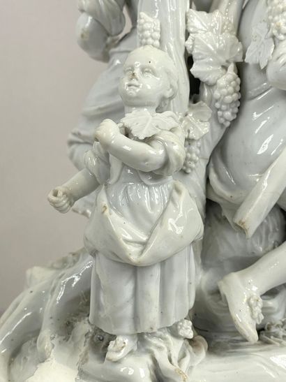 ITALIE, Doccia.
Groupe tournant représentant...