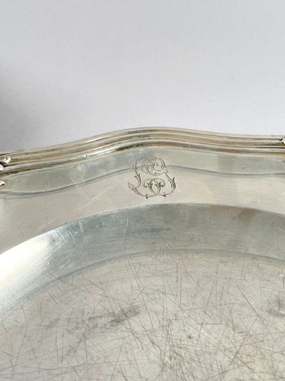 Deux plats polylobés en argent (925 millièmes)...