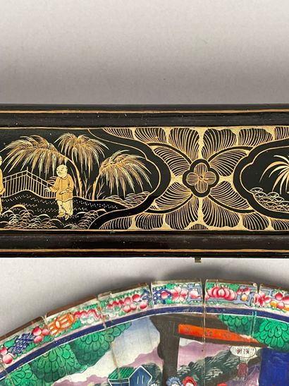 Macao, Hong Kong et Canton, Chine, XIXe siècle.
Éventail...