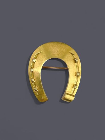 18k (750 thousandths) yellow gold set including...