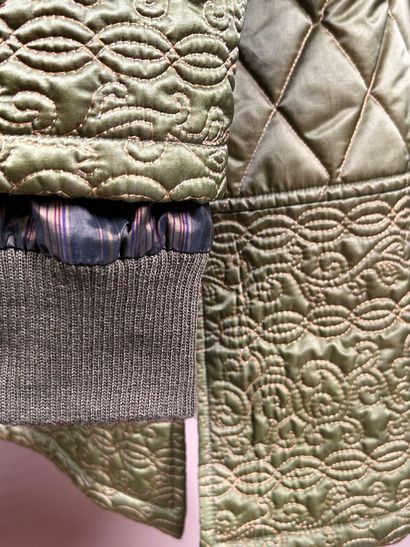 BAZAR de CHRISTIAN LACROIX 
Veste parka matelassée...